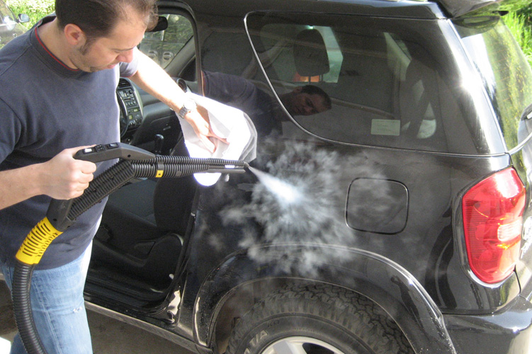 Automotive Steam Cleaning Machine and Car Detailing Equipment