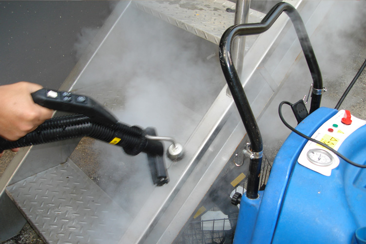 Durable Commercial Cleaning Equipment for Commercial Contractors